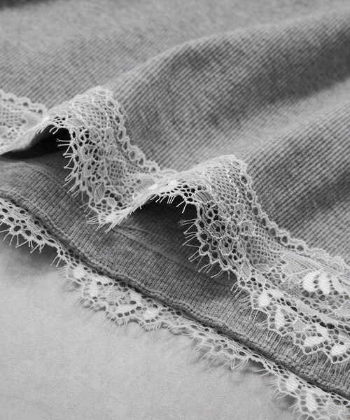 VIS（ビス）の「カップ付きレーステレコキャミソール（キャミソール・レディース・ブラック/ライトグレー/オフホワイト・F）」の19枚目の写真