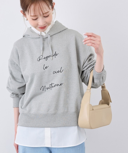 ROPE' PICNIC（ロペピクニック）の「アソートロゴ刺繍裏毛フーディー（パーカー・レディース・グレー系/オフホワイト/ネイビー/ピンク・38/F）」の4枚目の写真