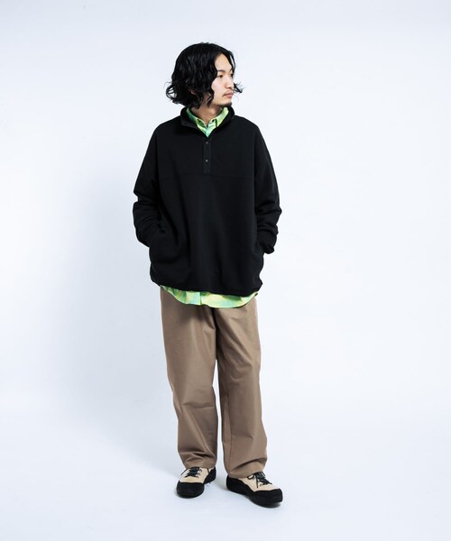 EKAL（エカル）の「『UR TECH』ドライスウェットプルオーバー（スウェット・メンズ・グレー/ブラック・M/L）」の15枚目の写真