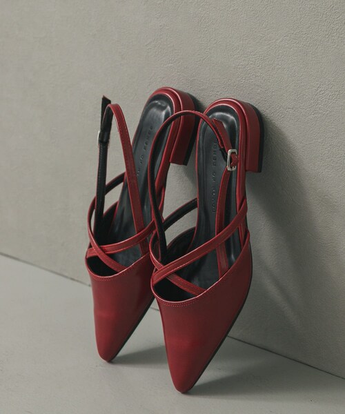 SENSE OF PLACE by URBAN RESEARCH(センスオブプレイスバイアーバンリサーチ)の「ポインテッドクロスベルトミュール(その他シューズ・レディース・BLACK/SILVER/RED・S/M/L)」の2枚目の写真