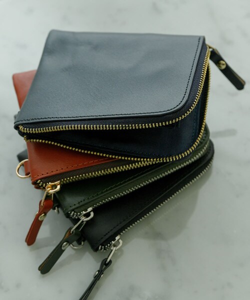 URBAN RESEARCH(アーバンリサーチ)の「URBAN RESEARCH iD italianleather zipwallet(財布・メンズ・BLACK/GREEN/ORANGE/NAVY・FREE)」の6枚目の写真
