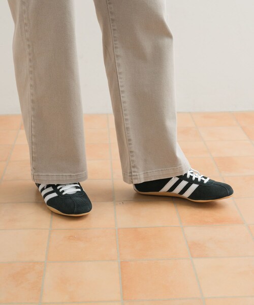 URBAN RESEARCH DOORS(アーバンリサーチドアーズ)の「adidas TOKYO(スニーカー・レディース・コアブラック・23.5/24/24.5)」の6枚目の写真