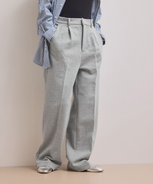 ADAM ET ROPE'(アダムエロペ)の「【WEB限定】スウェットワイドスラックス(スラックス・レディース・ブラック/グレー/キナリ系・36/38)」の19枚目の写真