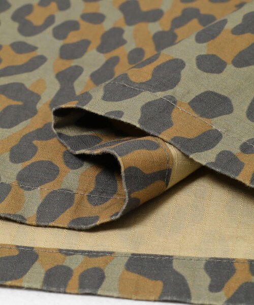 URBAN RESEARCH Sonny Label（アーバンリサーチサニーレーベル）の「MAGIC NUMBER　COTTON LEOPARD BEACHPANTS（その他パンツ・メンズ・BROWN・M/L）」の7枚目の写真