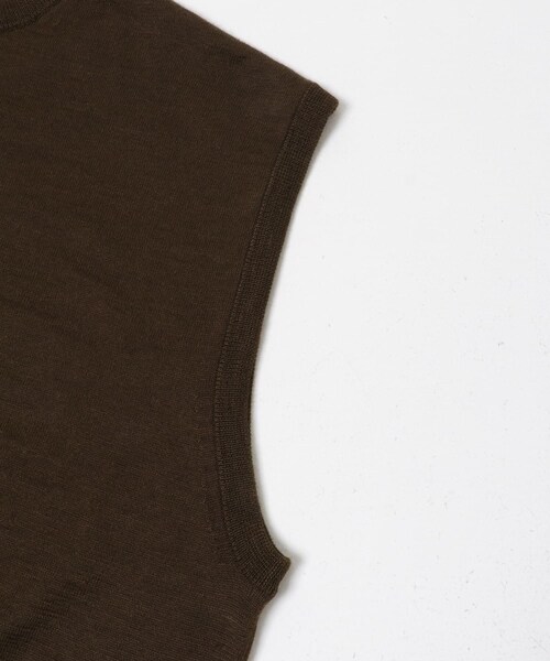 URBAN RESEARCH DOORS(アーバンリサーチドアーズ)の「Ramie High Gauge KnitVest(ベスト・メンズ・BROWN/CHARCOAL・M/L)」の20枚目の写真