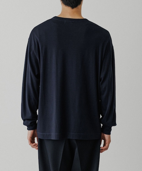 ADAM ET ROPE'（アダムエロペ）の「【NIKKE】ウール天竺 ロングスリーブ ニットTシャツ（Tシャツ/カットソー・メンズ・ブラック/ネイビー・L/M）」の9枚目の写真