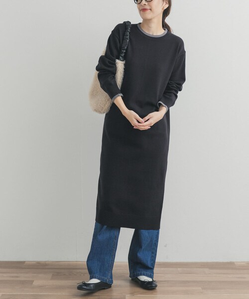 URBAN RESEARCH DOORS（アーバンリサーチドアーズ）の「バイカラーKNITワンピース（ワンピース・レディース・CHARCOAL/BLACK・Free）」の5枚目の写真