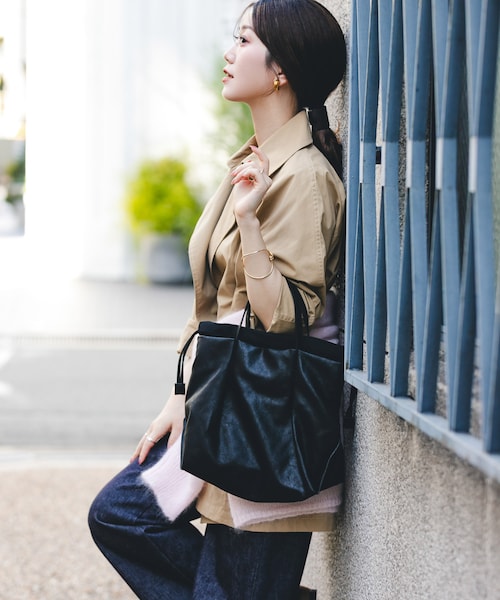 RODE SKO（ロデスコ）の「ウォッシャブルミニショルダーバッグ『Ssize』（ショルダーバッグ・レディース・BEIGE/BLACK/D.SILVER/BLUE GRAY/MINT/OFF/BROWN/YELLOW/LIGHT PINK/CAMEL・one）」の11枚目の写真