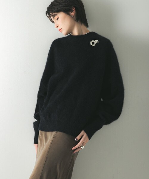 URBAN RESEARCH(アーバンリサーチ)の「FOX/CASHMEREルーズニット(ニット/セーター・レディース・L.PINK/TOP BROWN/BLACK・FREE)」の5枚目の写真