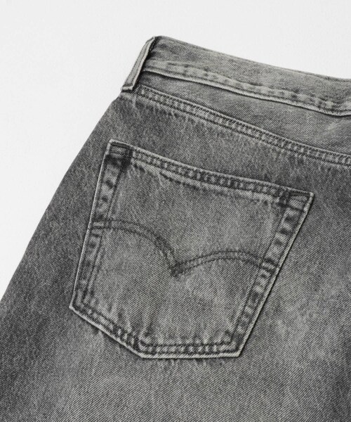 URBAN RESEARCH DOORS(アーバンリサーチドアーズ)の「LEVI’S EXCLUSIVE 565(その他パンツ・メンズ・BLACK USED・28/30/32/34/36)」の6枚目の写真
