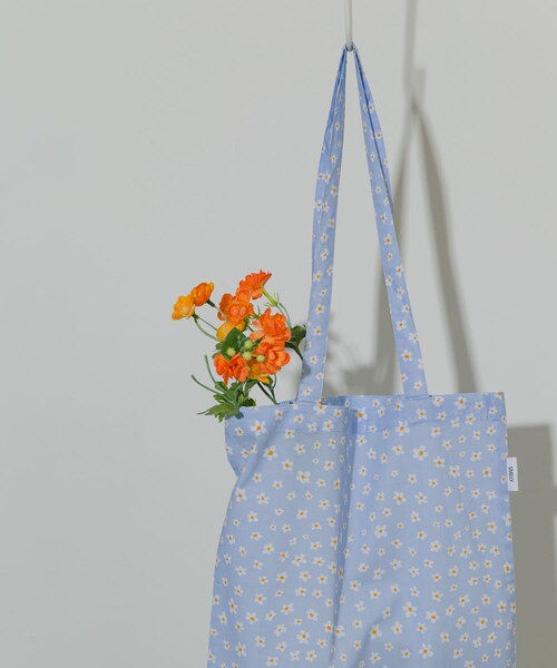 SMELLY（スメリー）の「プリントトートバッグM（トートバッグ・レディース・FLOWER/STRIPE/CHECK/DOT/CHERRY/EMBROIDERY・M）」の15枚目の写真