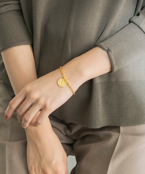 URBAN RESEARCH（アーバンリサーチ）の「MARIHA　ケーブルチェーンブレスレット Athena（ブレスレット・レディース・GD・-）」の5枚目の写真