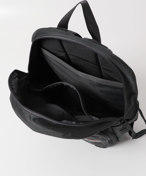 URBAN RESEARCH DOORS（アーバンリサーチドアーズ）の「BRIEFING　BS BOX PACK AG（バックパック/リュック・メンズ・BLACK/DARK GRAY・Free）」の12枚目の写真