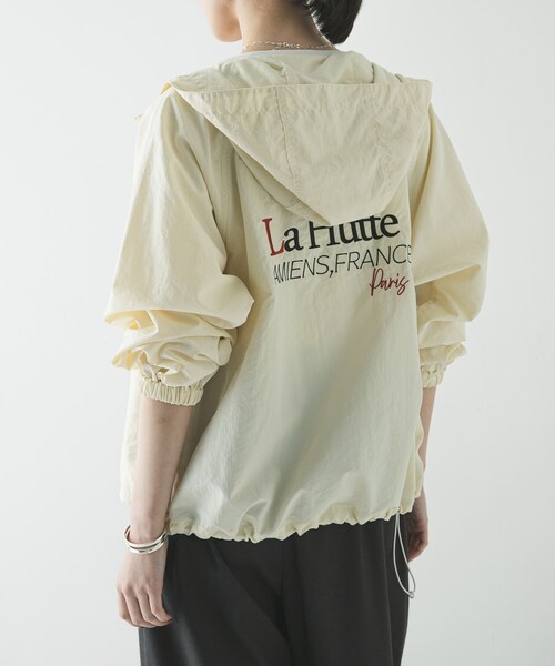 URBAN RESEARCH（アーバンリサーチ）の「『別注』La Hutte×URBAN RESEARCH　ナイロンブルゾン（ブルゾン・レディース・IVORY/BROWN/CHARCOAL・Free）」の7枚目の写真
