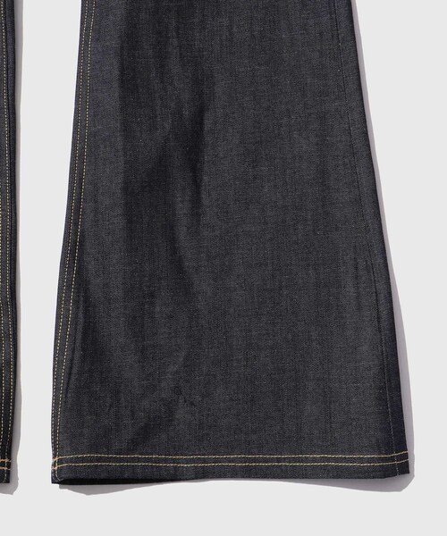 ADAM ET ROPE'(アダムエロペ)の「【FACCIES/ファッチーズ】RIGID LIGHT OZ DENIME FLARE PAMTS(デニムパンツ・メンズ・ネイビー・1/2)」の9枚目の写真
