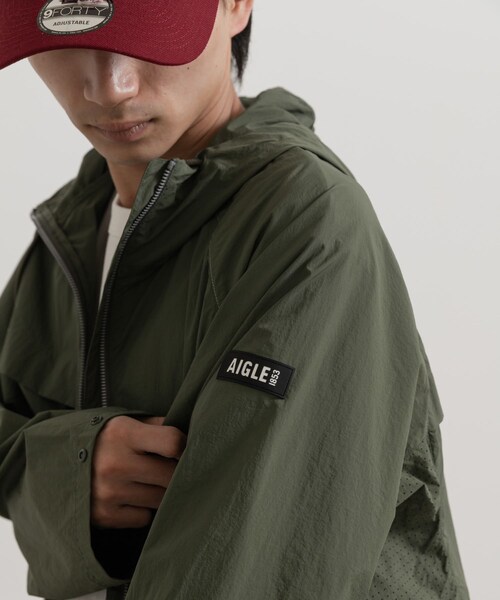 THE GOODLAND MARKET（ザグッドランドマーケット）の「AIGLE　撥水 UVカット ライトウェイトフーデッドジャケット（テーラードジャケット・レディース・D.LILAS/BEETLE・M/L）」の4枚目の写真