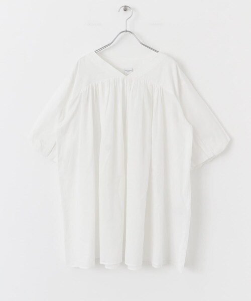 URBAN RESEARCH DOORS(アーバンリサーチドアーズ)の「コットンボイルVネックチュニック(チュニック・レディース・OFF/BLACK・M)」の11枚目の写真