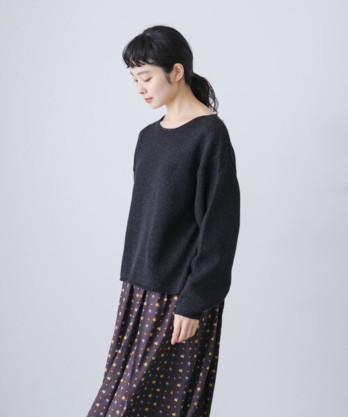 かぐれ（カグレ）の「テープヤーンボートネックニット（ニット/セーター・レディース・L/BEIGE/BLACK・Free）」の5枚目の写真