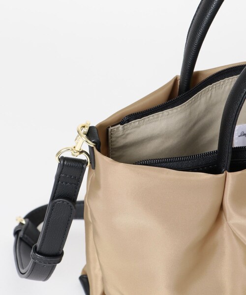 URBAN RESEARCH Sonny Label（アーバンリサーチサニーレーベル）の「『別注』Legato largo×Sonny Label　肩楽2WAYショルダーバッグ（ショルダーバッグ・レディース・ブラック/ネイビー/ベージュ・one）」の21枚目の写真