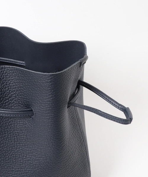 URBAN RESEARCH（アーバンリサーチ）の「Hender Scheme　BUCKET BAG（その他雑貨・メンズ・Black/Dark Brown/Taupe/Navy・Free）」の16枚目の写真