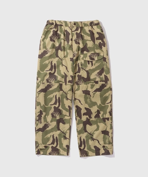 ADAM ET ROPE'(アダムエロペ)の「メッシュプリント カーゴパンツ(カーゴパンツ・メンズ・ブラック系/カーキ系・L/M)」の4枚目の写真