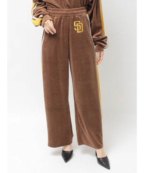 GYDA（ジェイダ）の「GYDA［MLB］2ラインワイドパンツ（その他パンツ・レディース・オフホワイト/ブラック/ブラウン・F）」の9枚目の写真