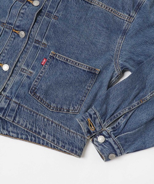 URBAN RESEARCH DOORS（アーバンリサーチドアーズ）の「Levi’s　BALLOON SLEEVE TRCKER（デニムジャケット・レディース・ライトインディゴ・S）」の4枚目の写真