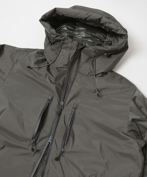 URBAN RESEARCH DOORS（アーバンリサーチドアーズ）の「『別注』NANGA×DOORS　AURORA TEX DOWN PARKA（テーラードジャケット・メンズ・NEO BLACK/MIL STONE/CHESTNUT/DARK BERRY/HOT LAVA・S/M/L/XL/XXL）」の14枚目の写真