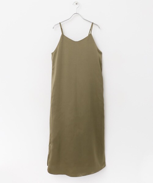 URBAN RESEARCH ROSSO（アーバンリサーチロッソ）の「サテンキャミワンピース（ワンピース・レディース・KHK.BROWN/L.BEIGE/BLUEGRAY・FREE）」の12枚目の写真