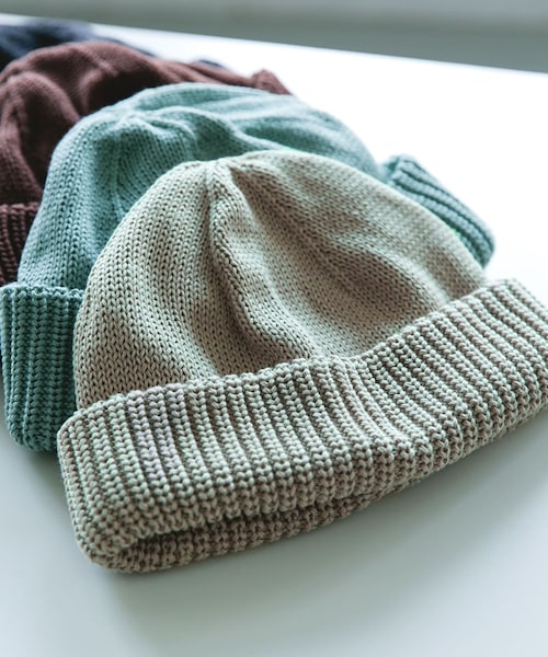 URBAN RESEARCH DOORS（アーバンリサーチドアーズ）の「BIG KNIT CAP（ニットキャップ/ビーニー・メンズ・CHARCOAL/BROWN/BEIGE/SAGE GREEN・-）」の3枚目の写真