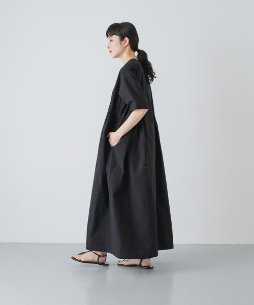 かぐれ（カグレ）の「『2サイズ展開』コットンシルクサイドギャザーワンピース（ワンピース・レディース・BLACK/ROYAL BLUE/BLACK A・0/1）」の9枚目の写真
