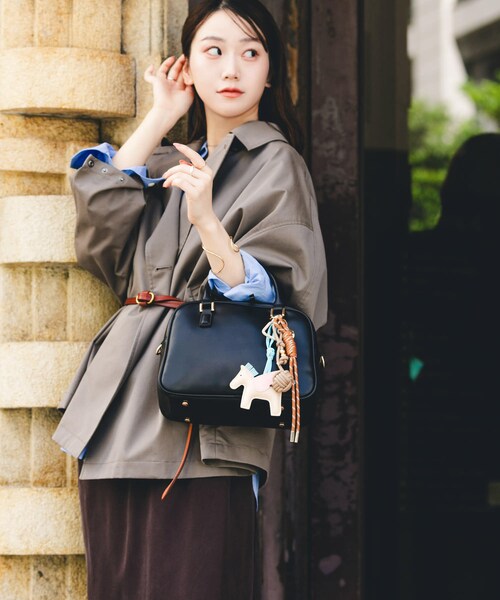 RODE SKO（ロデスコ）の「チャームセットボストンバッグ（ボストンバッグ・レディース・BROWN/BLACK/CAMEL・one）」の10枚目の写真