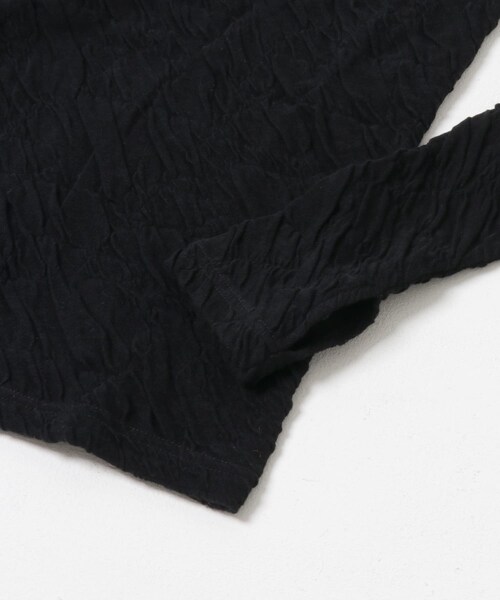 URBAN RESEARCH(アーバンリサーチ)の「SEEALL JACQUARD HIGH NECK TOP(Tシャツ/カットソー・レディース・WHITE/BLACK・M)」の8枚目の写真