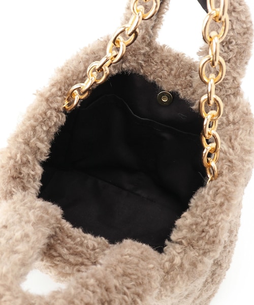 ADAM ET ROPE'(アダムエロペ)の「【helen Moore】joy bag with chunky chain 50cm/ファーバッグ(ハンドバッグ・レディース・グレー系・F)」の17枚目の写真