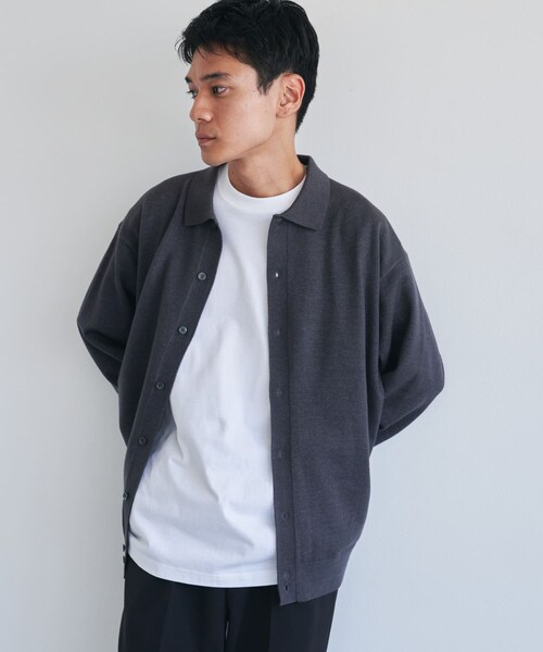 URBAN RESEARCH DOORS（アーバンリサーチドアーズ）の「『XLサイズ/WEB限定/仁村紗和さん着用』『UR TECH 200日ニット』シャツ カーディガン（カーディガン/ボレロ・メンズ・YEL KHK/BROWN/CHARCOAL/L/GRY/BLUE GREEN・M/L/XL）」の21枚目の写真