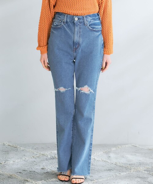 URBAN RESEARCH ROSSO（アーバンリサーチロッソ）の「NEEDBY heritage　BARBARA BOOT CUT DAMAGED（デニムパンツ・レディース・DAMAGELBLU・24/25/26）」の18枚目の写真