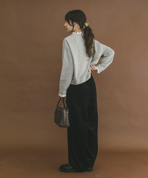 ITEMS URBANRESEARCH(アイテムズ アーバンリサーチ)の「フリルドッキングスウェット(スウェット・レディース・杢GRY/BLK・FREE)」の18枚目の写真