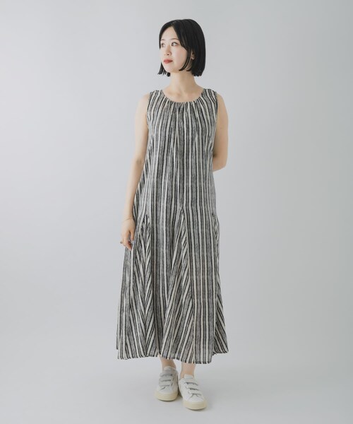 THE GOODLAND MARKET（ザグッドランドマーケット）の「FANAKA　プリントノースリーブドレス（ワンピース・レディース・ブラック/グリーン・Free）」の8枚目の写真