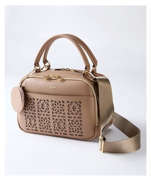 nissen（ニッセン）の「MOOMIN(ムーミン)お財布機能付２WAYショルダーバッグ（コインチャーム付）（ショルダーバッグ・メンズ・黒/スカーレット/グレージュ・Y）」の2枚目の写真