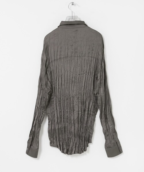 URBAN RESEARCH（アーバンリサーチ）の「Studio Doe　SATIN PLEATED SHIRTS（シャツ/ブラウス・レディース・BLACK/GREY/CREAM・S/M）」の13枚目の写真