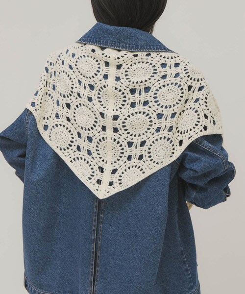 KBF（ケイビーエフ）の「トライアングルクロシェスカーフ（バンダナ/スカーフ・レディース・IVORY/D.BROWN・One）」の2枚目の写真