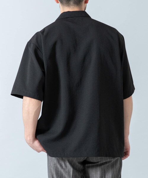URBAN RESEARCH ROSSO（アーバンリサーチロッソ）の「『WEB限定』『セットアップ対応/XLサイズあり』リネンライクオープンカラー半袖オーバーシャツ（シャツ/ブラウス・メンズ・BLACK/LIGHT GRAY/NAVY・M/L/XL）」の16枚目の写真