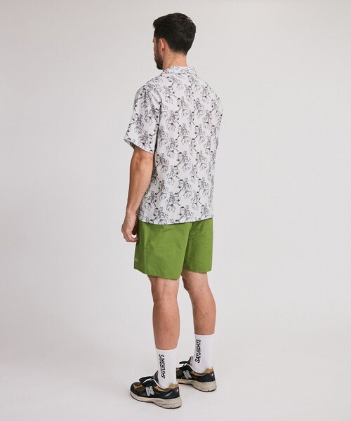 Saturdays NYC(サタデーズ ニューヨークシティ )の「Canty Floral Print SS Shirt(シャツ/ブラウス・レディース・ブラック/ホワイト・L/M/S/XL/XS)」の22枚目の写真