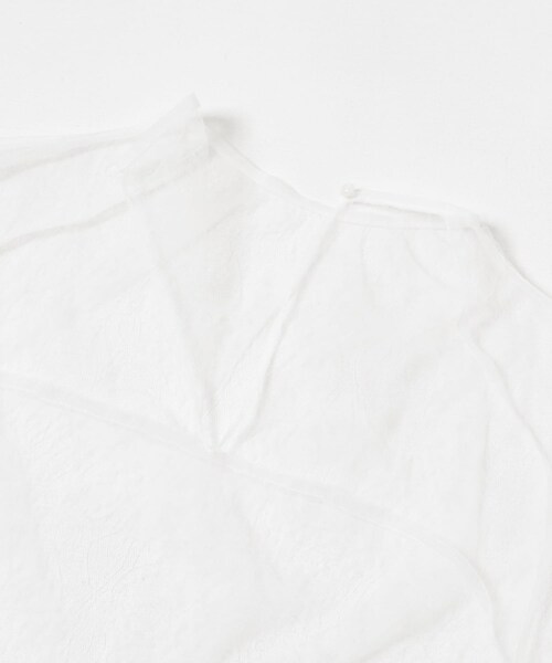URBAN RESEARCH（アーバンリサーチ）の「AMOMENTO　SHEER LACE MOCK NECK TOP（Tシャツ/カットソー・レディース・BLACK/WHITE・0）」の6枚目の写真