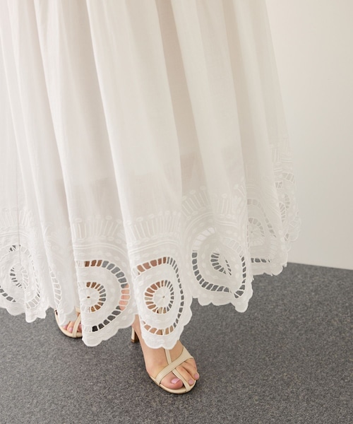 ROPE'(ロペ)の「INDIAコットンボイルシフリー刺繍サークルフレアスカート/セットアップ対応・イージーケア(スカート・レディース・ブラック/ホワイト・F)」の13枚目の写真