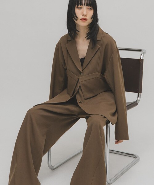 KBF（ケイビーエフ）の「ビスチェSETテーラードジャケット（テーラードジャケット・レディース・BLACK/BROWN・One）」の14枚目の写真