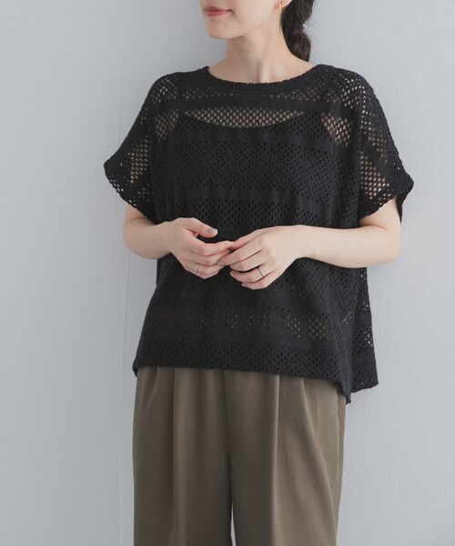 URBAN RESEARCH DOORS（アーバンリサーチドアーズ）の「クロップドレースプルオーバー（その他トップス・レディース・OFF/BLACK/BROWN・Free）」の16枚目の写真