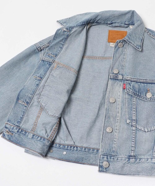 URBAN RESEARCH Sonny Label（アーバンリサーチサニーレーベル）の「Levi’s　LOOSE CROP TRUCKER（デニムジャケット・レディース・S SEASON・S）」の4枚目の写真