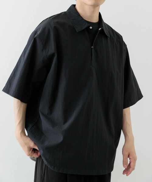 ITEMS URBANRESEARCH(アイテムズ アーバンリサーチ)の「『撥水/イージーケア/接触冷感/UVカット』タスランナイロンスナップボタンポロシャツ(ポロシャツ・メンズ・NVY/CHA/BLK・M/L)」の9枚目の写真