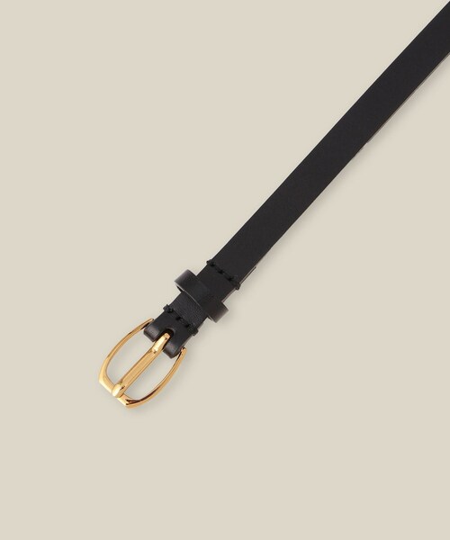 ROPE'(ロペ)の「シグネットバックルナローレザーベルト(ベルト・レディース・ブラック/ダークブラウン・F)」の6枚目の写真